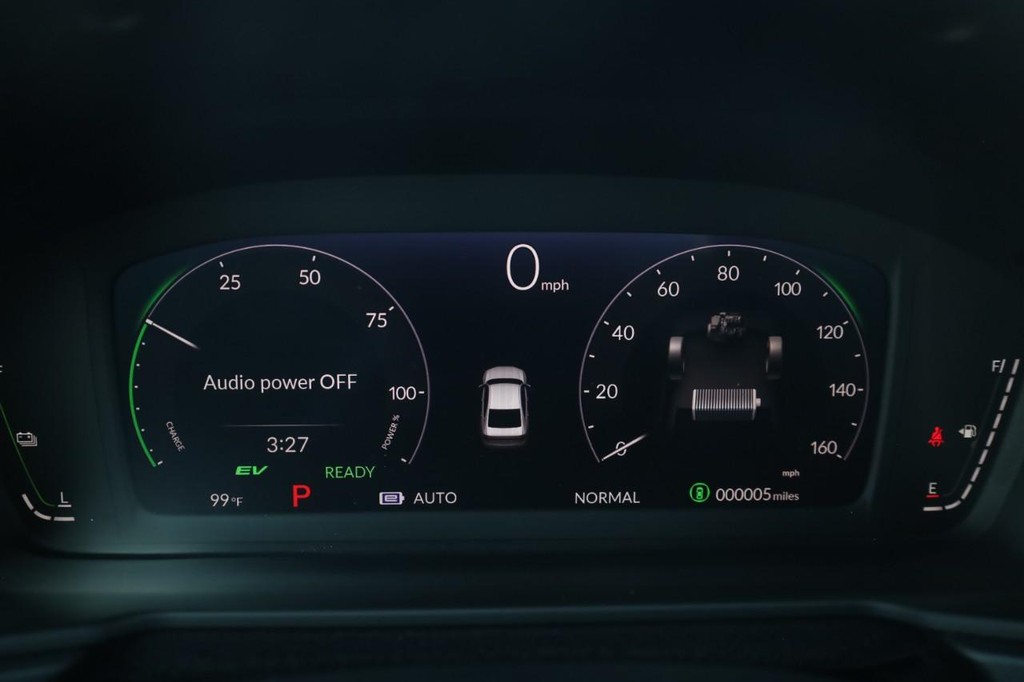 Honda Accord Hybrid Vehicle Image 11