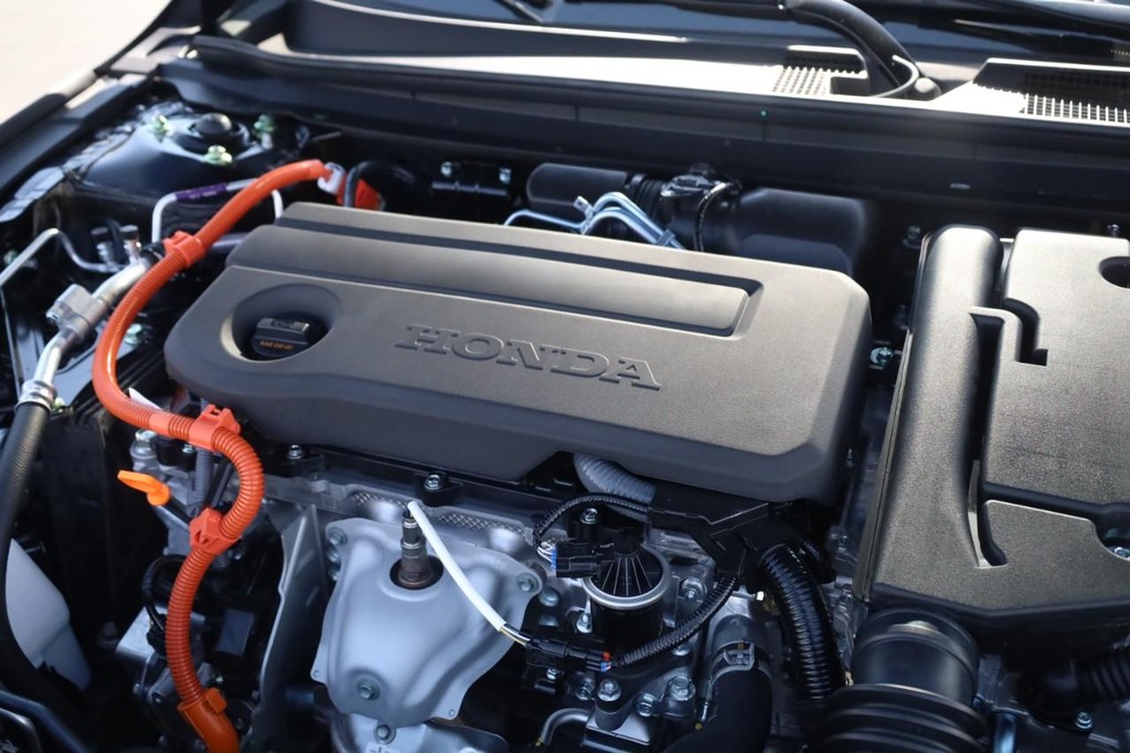 Honda Accord Hybrid Vehicle Image 23