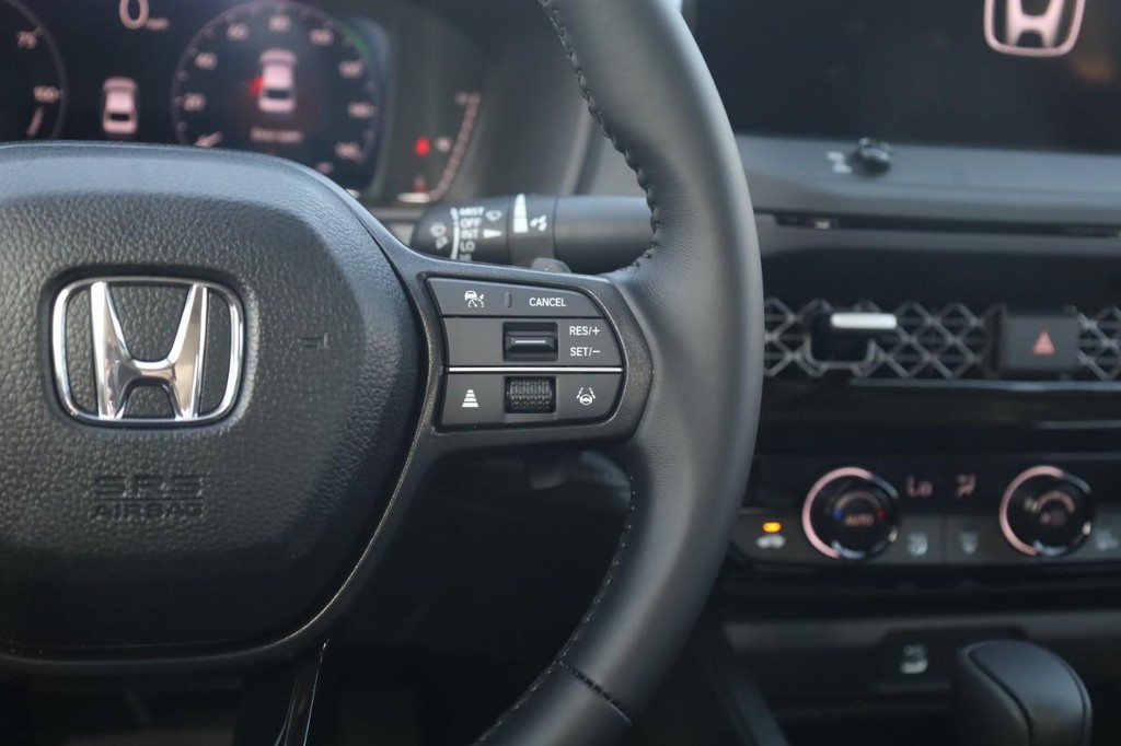 Honda Accord Hybrid Vehicle Image 08