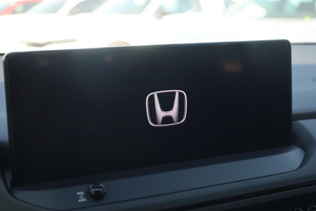 Honda Accord Hybrid Vehicle Image 13