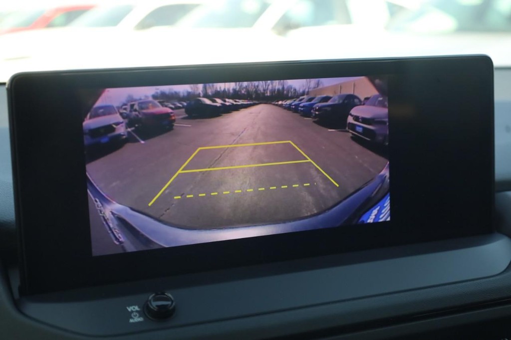 Honda Accord Hybrid Vehicle Image 14