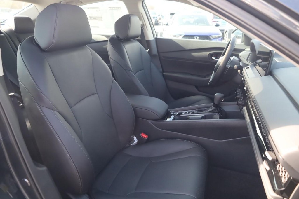 Honda Accord Hybrid Vehicle Image 20