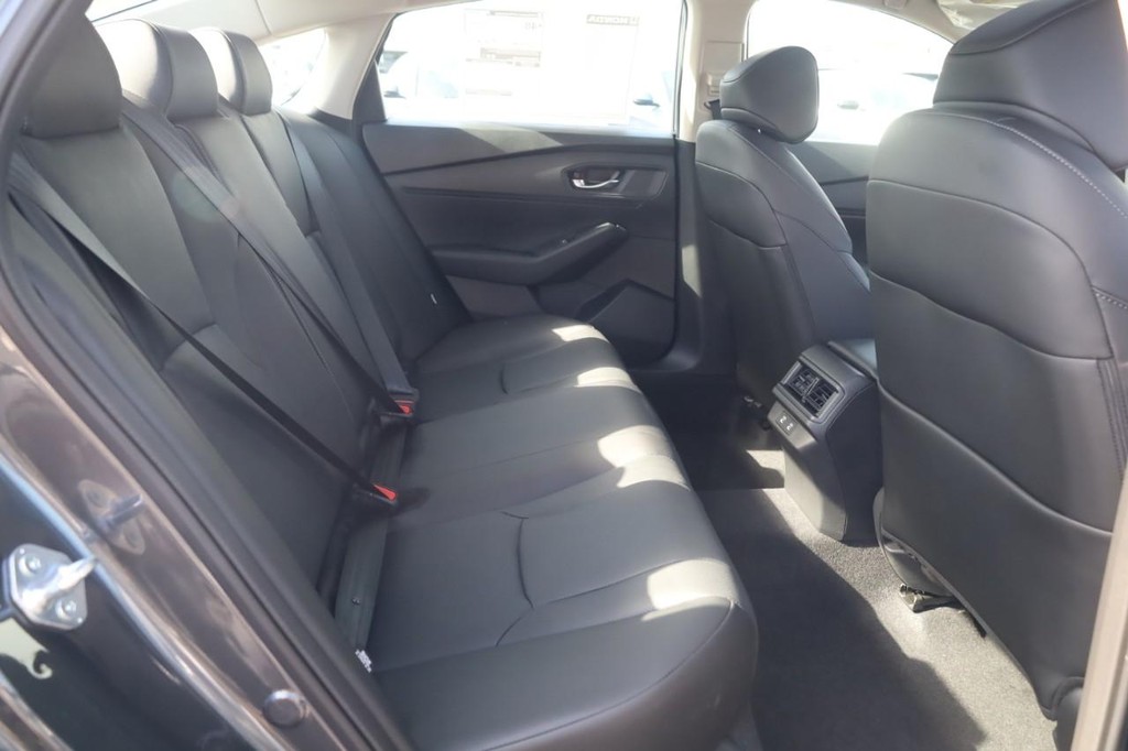 Honda Accord Hybrid Vehicle Image 21