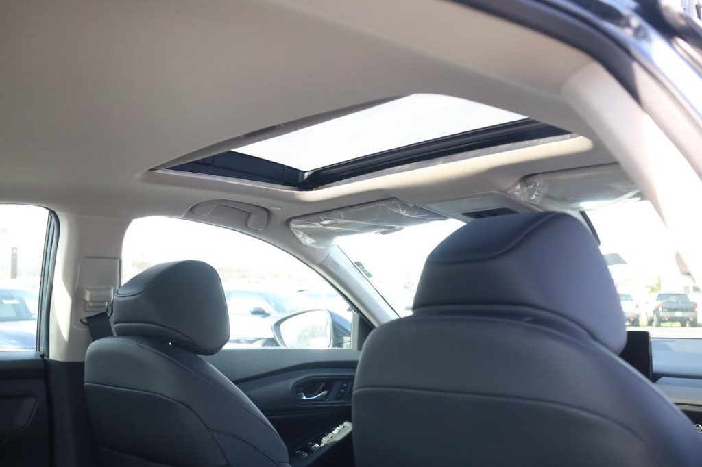 Honda Accord Hybrid Vehicle Image 22