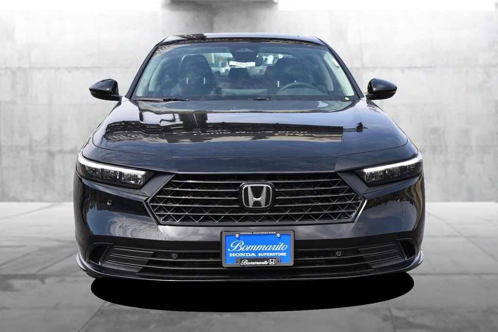 Honda Accord Hybrid Vehicle Image 04