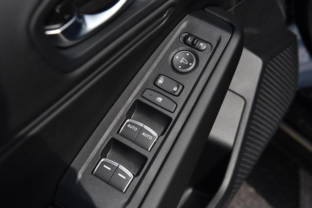 Honda Accord Hybrid Vehicle Image 08
