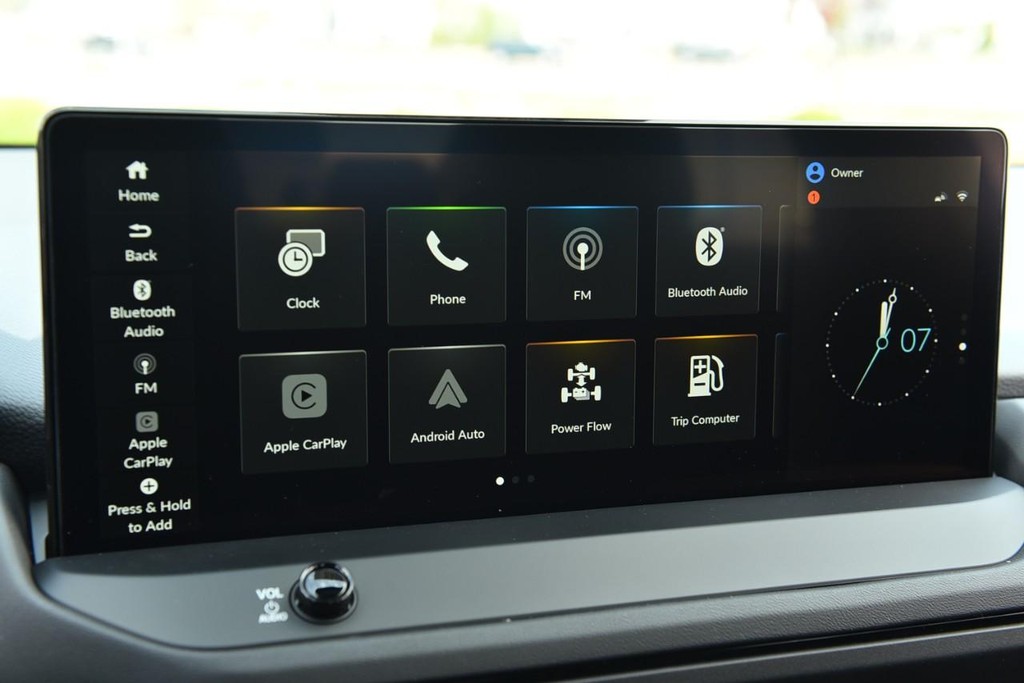 Honda Accord Hybrid Vehicle Image 14