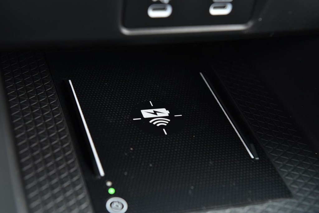 Honda Accord Hybrid Vehicle Image 17