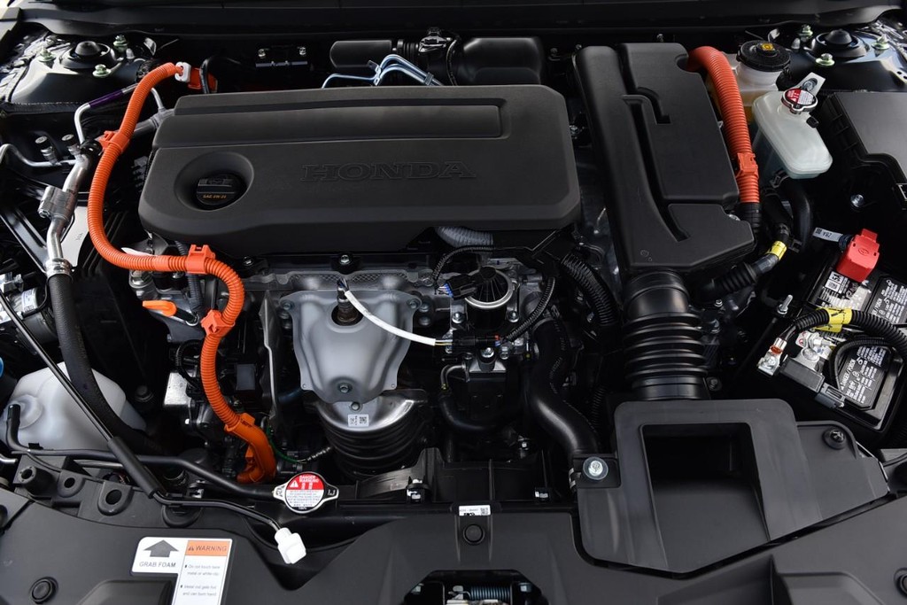 Honda Accord Hybrid Vehicle Image 27