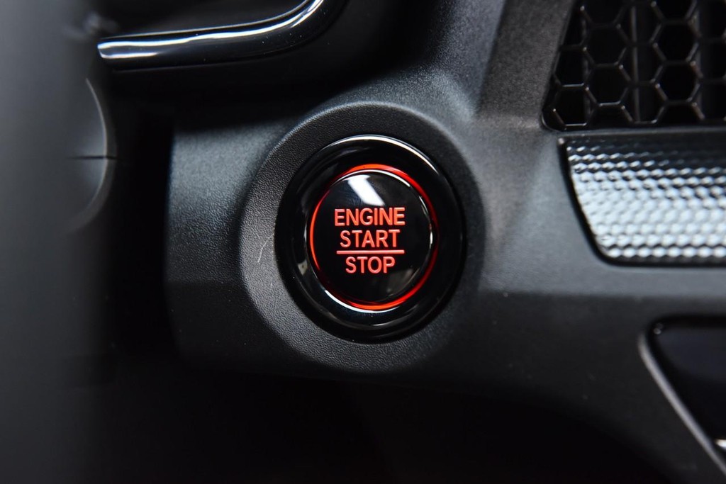 Honda CR-V Vehicle Image 18