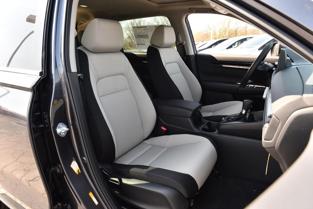 Honda CR-V Vehicle Image 21