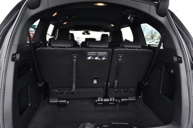 Honda Odyssey Vehicle Full-screen Gallery Image 29