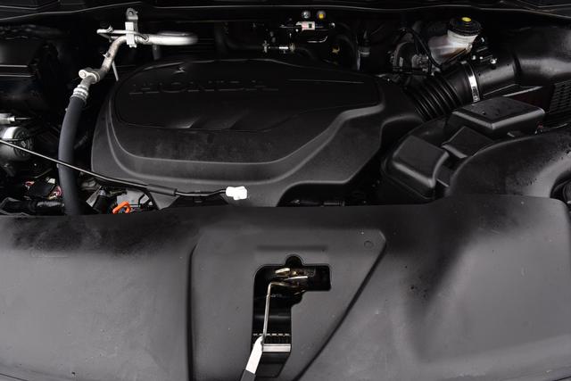 Honda Odyssey Vehicle Full-screen Gallery Image 31