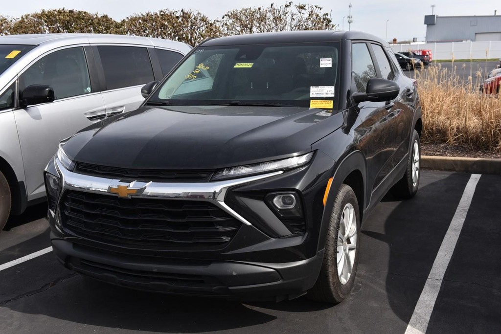 Chevrolet Trailblazer Vehicle Image 04