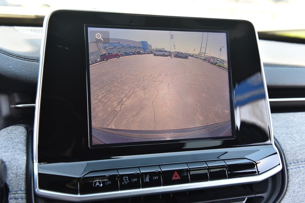 Jeep Compass Vehicle Image 14