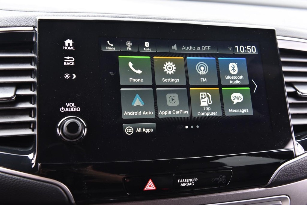 Honda Passport Vehicle Image 16