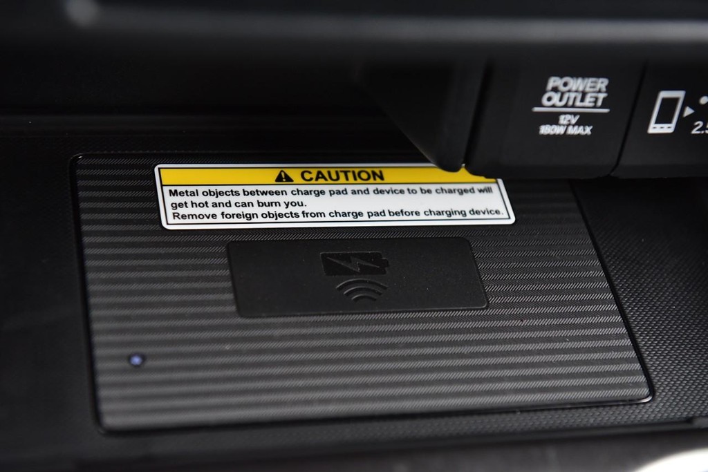 Honda Passport Vehicle Image 21