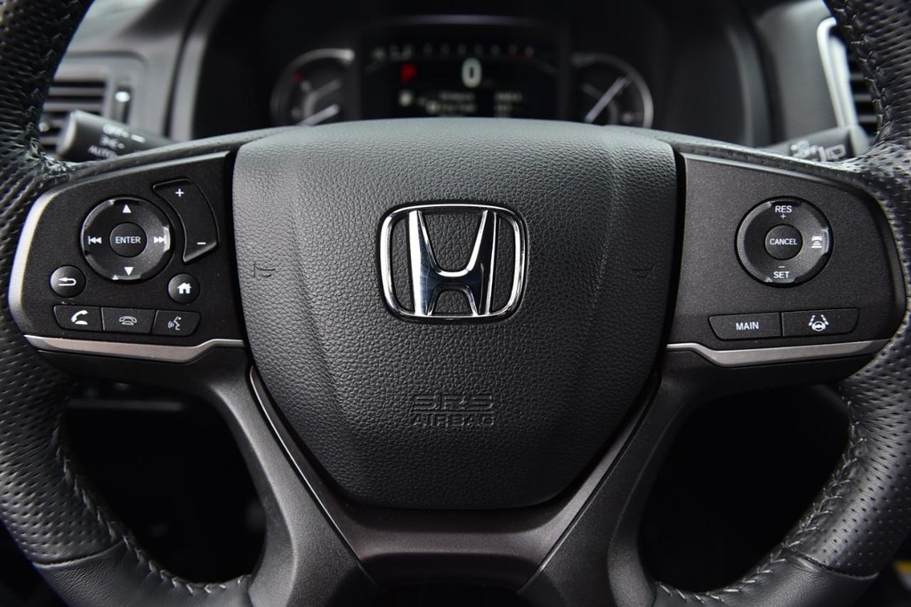 Honda Passport Vehicle Image 23