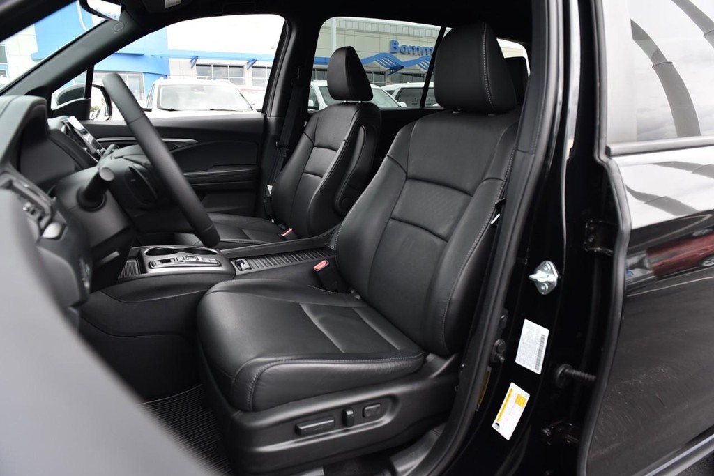 Honda Passport Vehicle Image 24