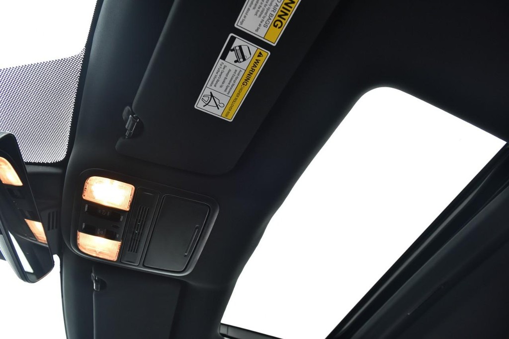 Honda Passport Vehicle Image 26