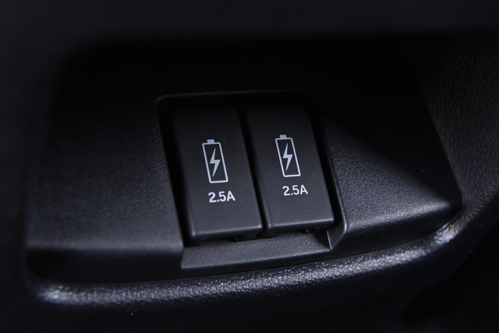 Honda CR-V Vehicle Image 25