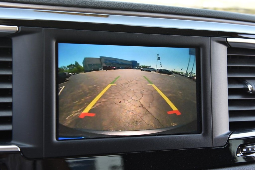 Chrysler Voyager Vehicle Image 12