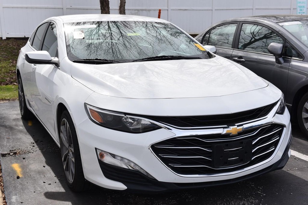 Chevrolet Malibu Vehicle Image 04