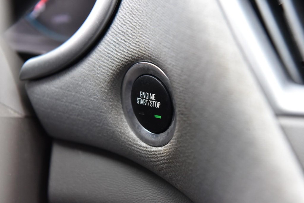 Chevrolet Malibu Vehicle Full-screen Gallery Image 15