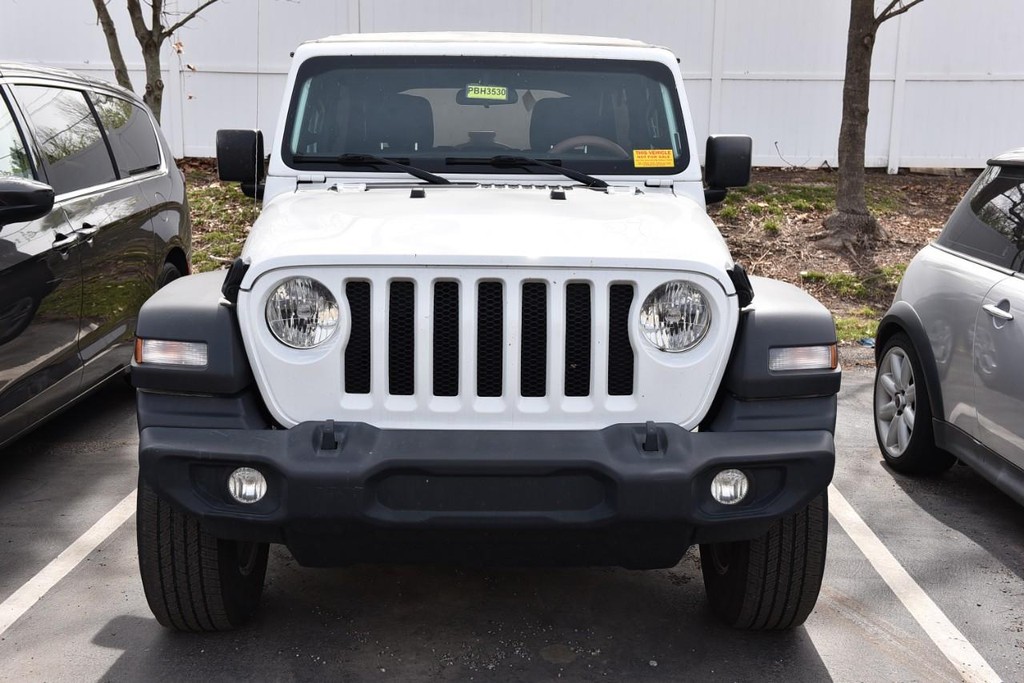 Jeep Wrangler Vehicle Image 03