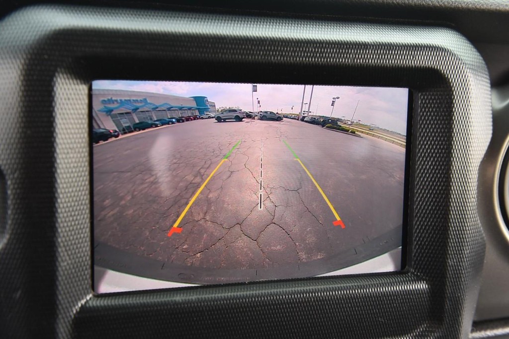 Jeep Wrangler Vehicle Image 12