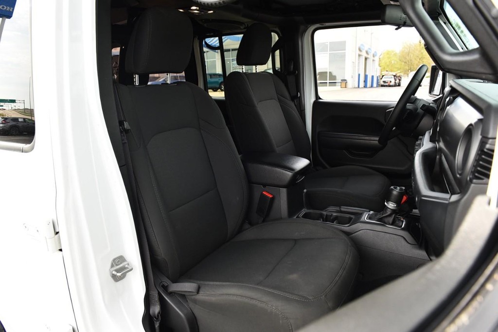 Jeep Wrangler Vehicle Image 20