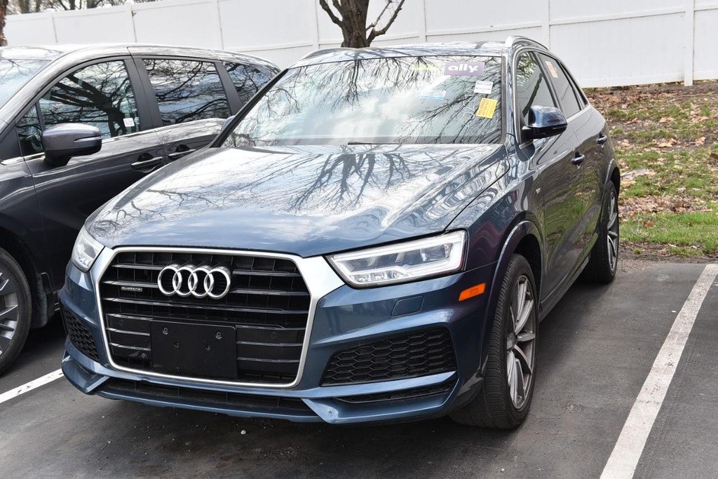 Audi Q3 Vehicle Image 04