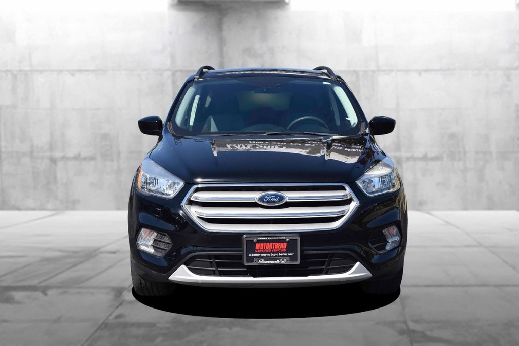 Ford Escape Vehicle Image 04