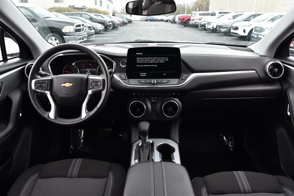 Chevrolet Blazer Vehicle Full-screen Gallery Image 07