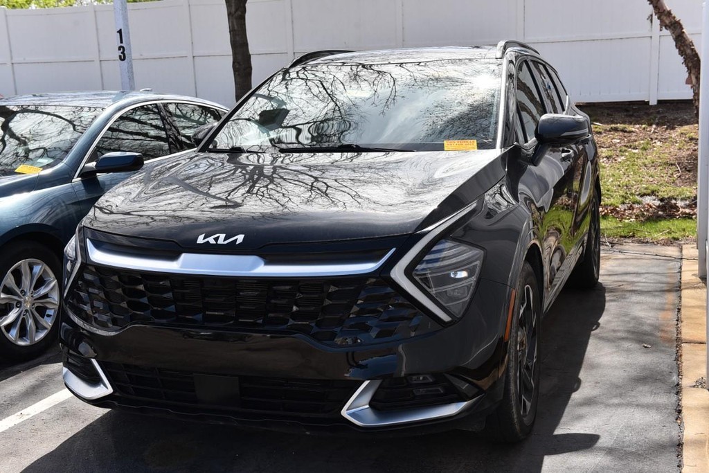 Kia Sportage Vehicle Full-screen Gallery Image 4