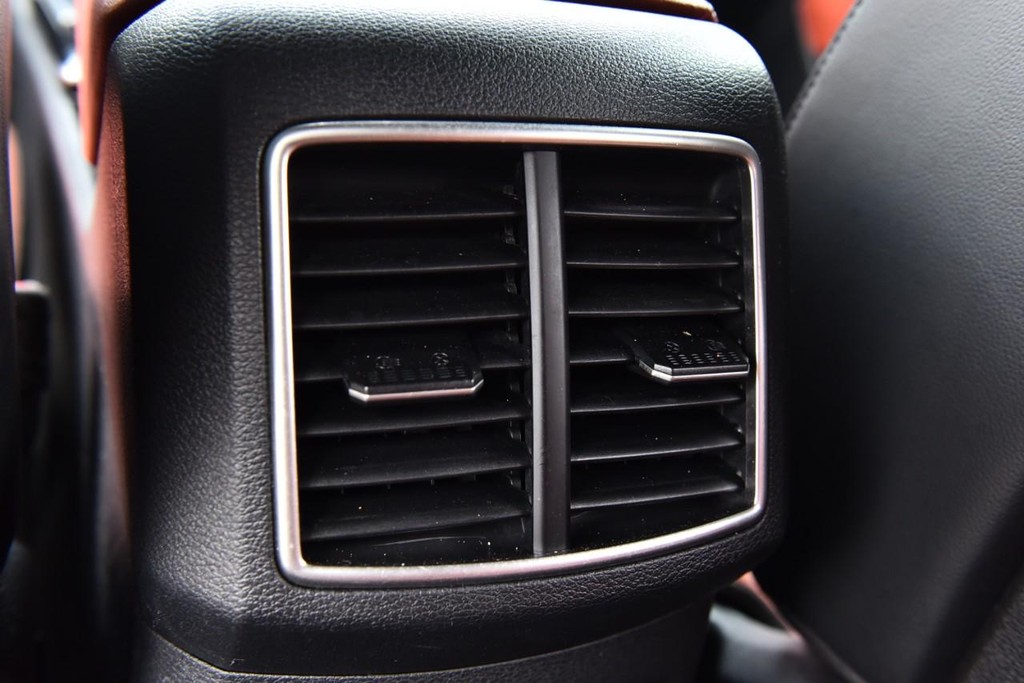 Kia Sportage Vehicle Image 27