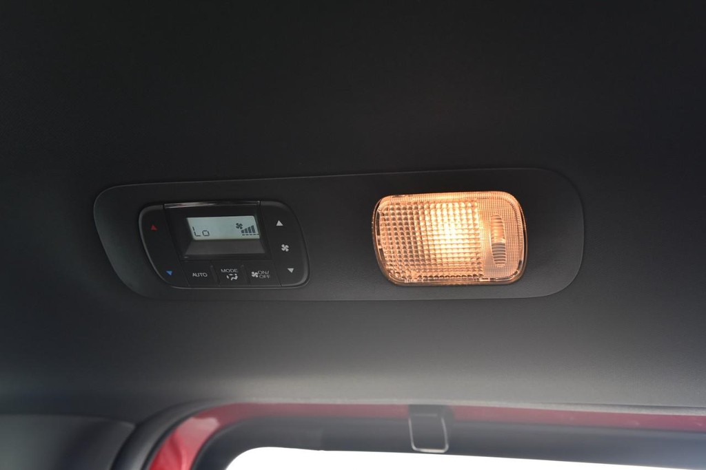 Honda Odyssey Vehicle Image 24