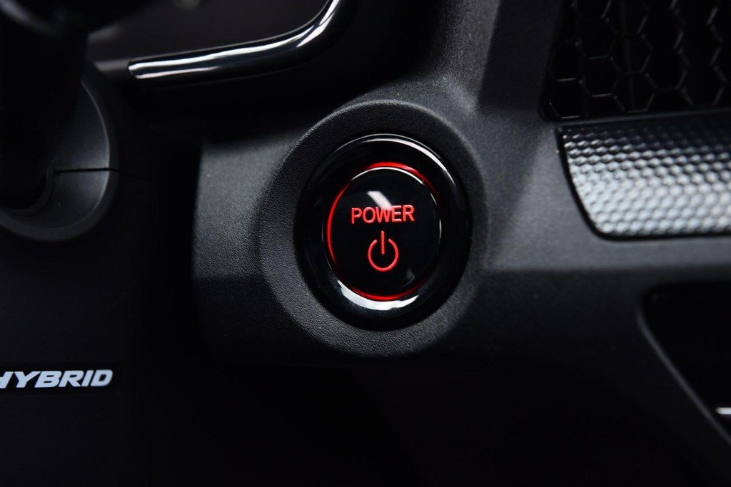 Honda CR-V Hybrid Vehicle Full-screen Gallery Image 20