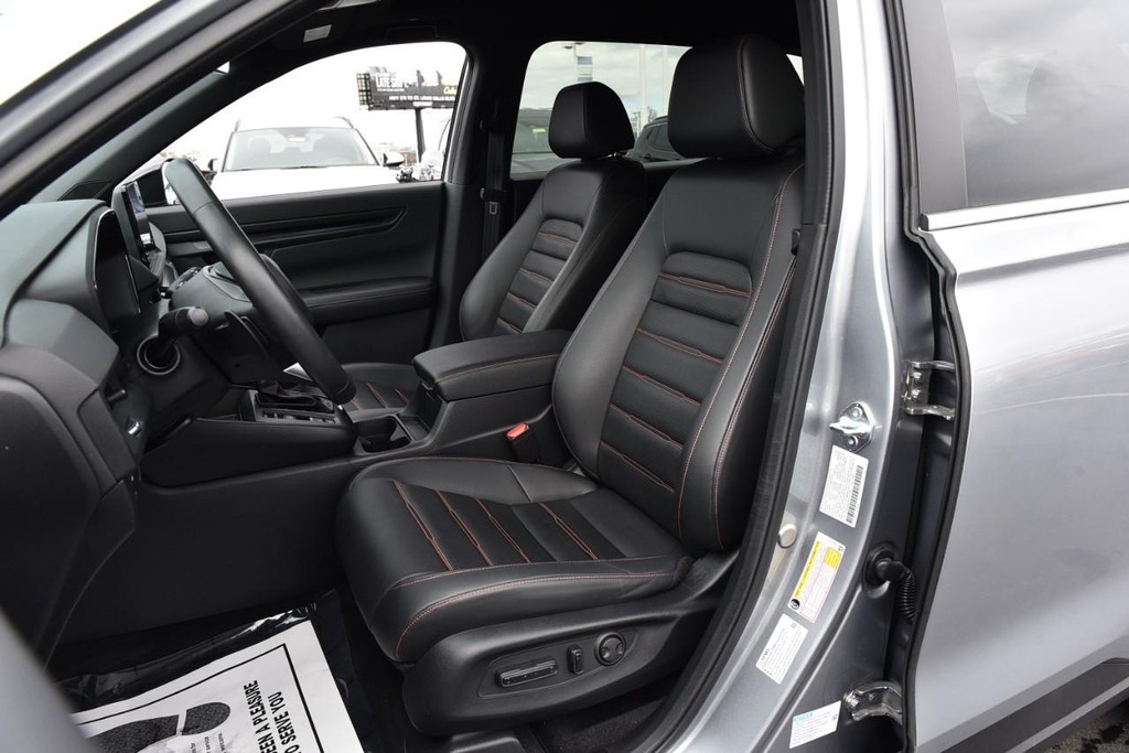 Honda CR-V Hybrid Vehicle Full-screen Gallery Image 22