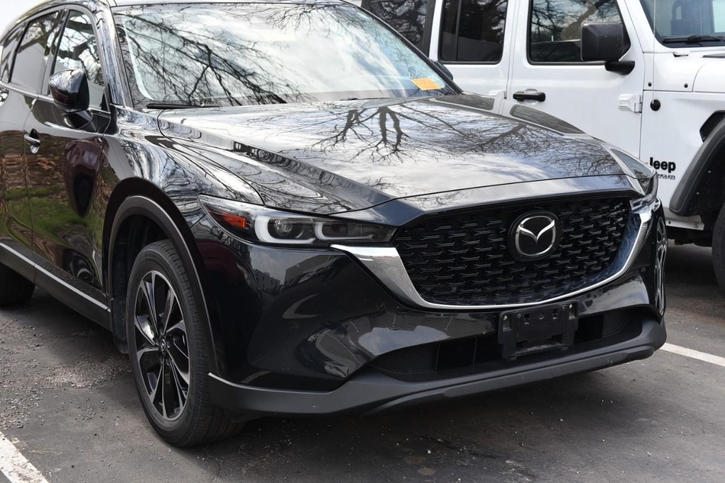 Mazda CX-5 Vehicle Image 02