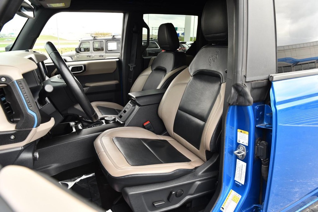 Ford Bronco Vehicle Image 19