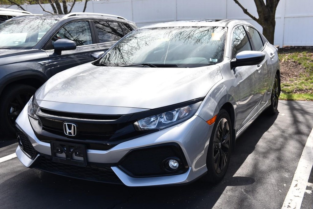 Honda Civic Hatchback Vehicle Full-screen Gallery Image 4