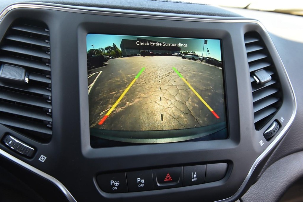 Jeep Cherokee Vehicle Image 13