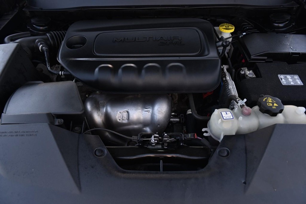 Jeep Cherokee Vehicle Image 27