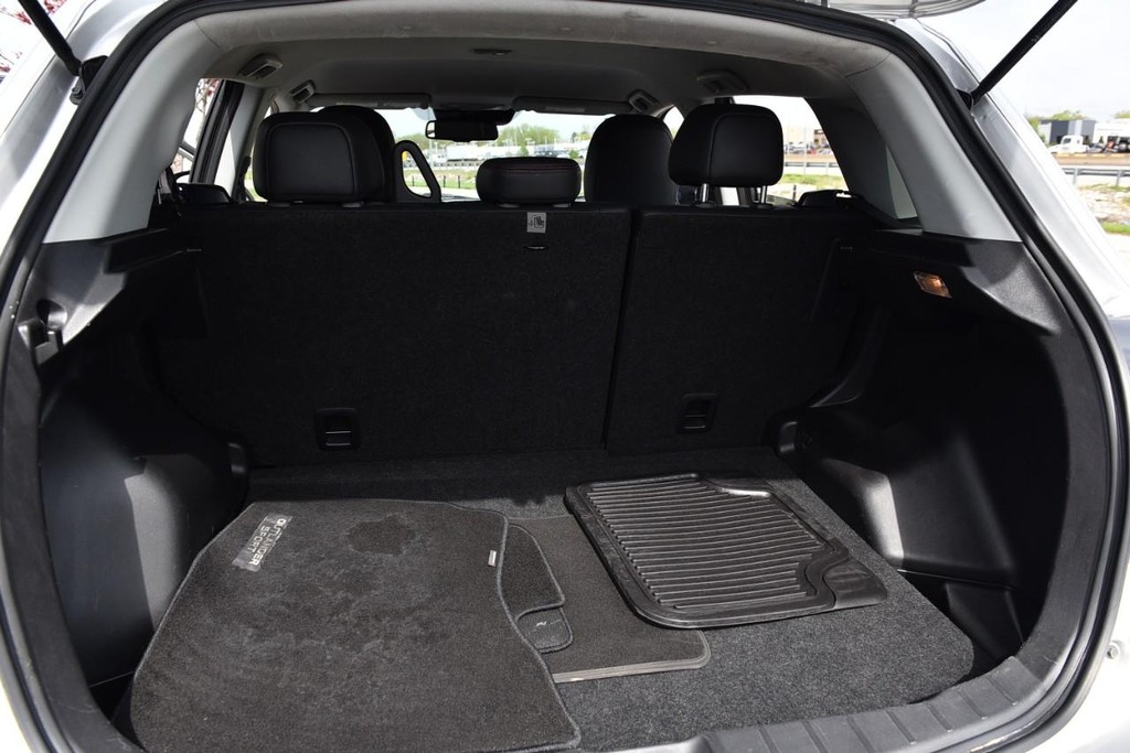 Mitsubishi Outlander Sport Vehicle Image 22