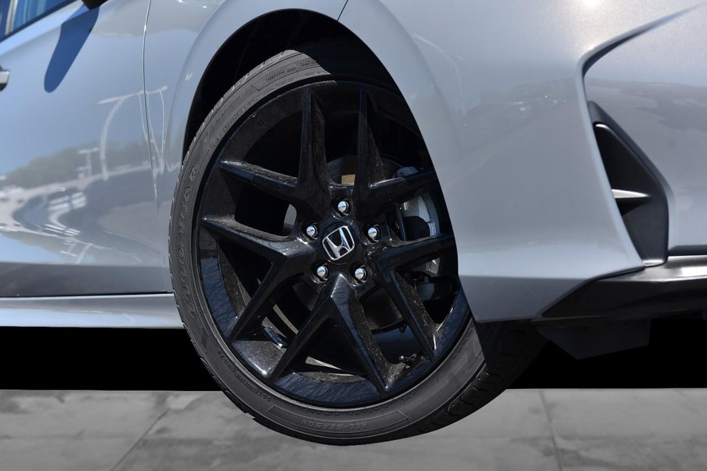 Honda Civic Sedan Vehicle Image 03