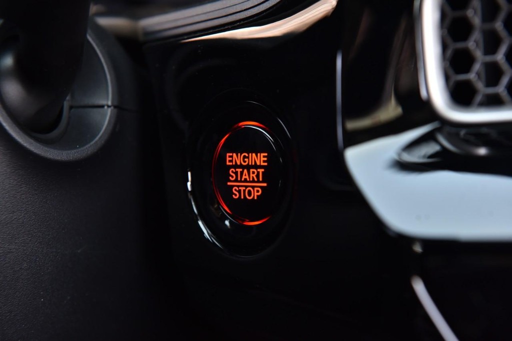 Honda Civic Sedan Vehicle Image 19