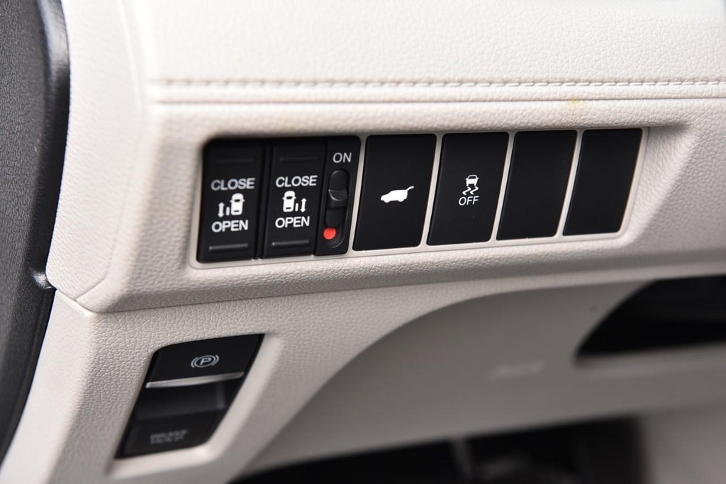 Honda Odyssey Vehicle Image 11
