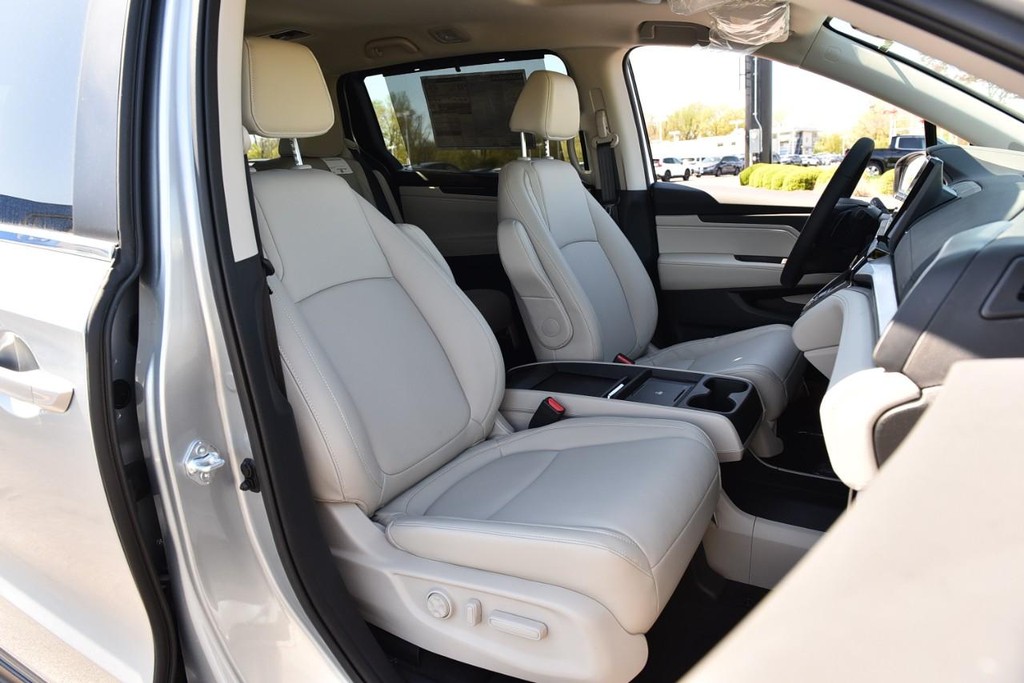Honda Odyssey Vehicle Image 23