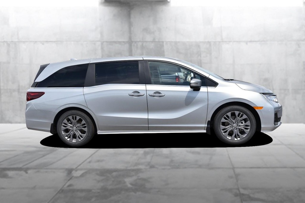 Honda Odyssey Vehicle Image 05